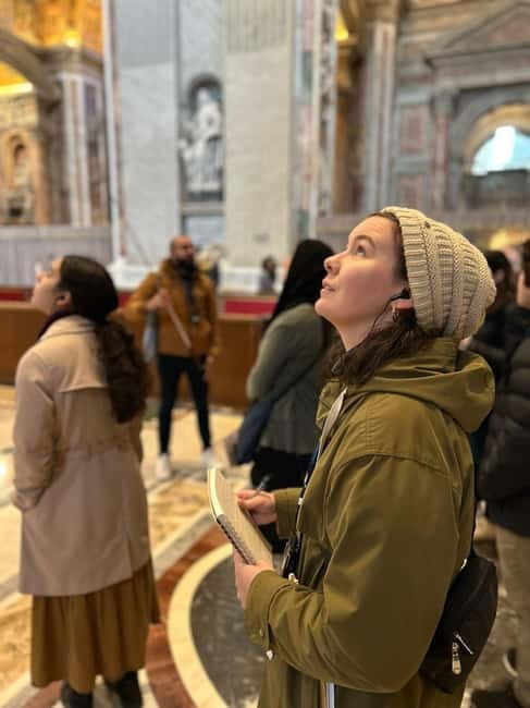 Rome: St. Peter’s Basilica Tour with Vatican Grottoes - St. Peter’s Square Before the Doors