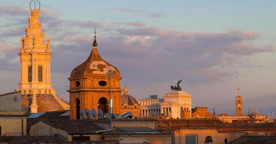 Rome: Terrazza Borromini Open-Air Opera with Aperitif - Aperitif with wine, cheese, and salami