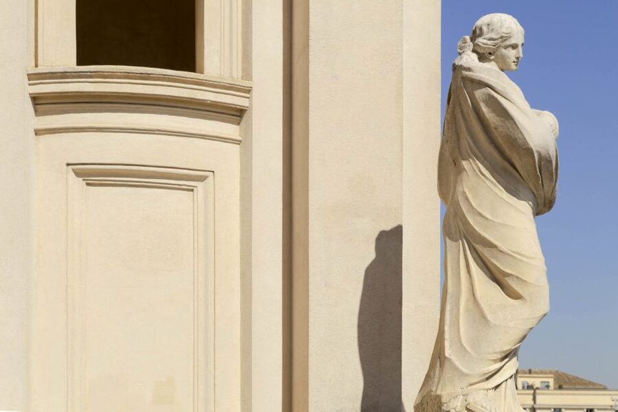 Rome: Terrazza Borromini Open-Air Opera with Aperitif - What the small group changes
