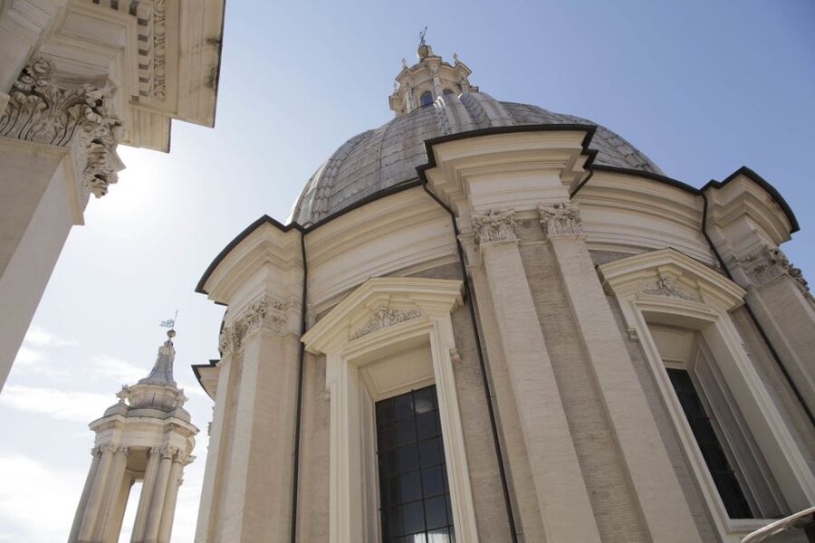 Rome: Terrazza Borromini Open-Air Opera with Aperitif - Familiar arias in an intimate room