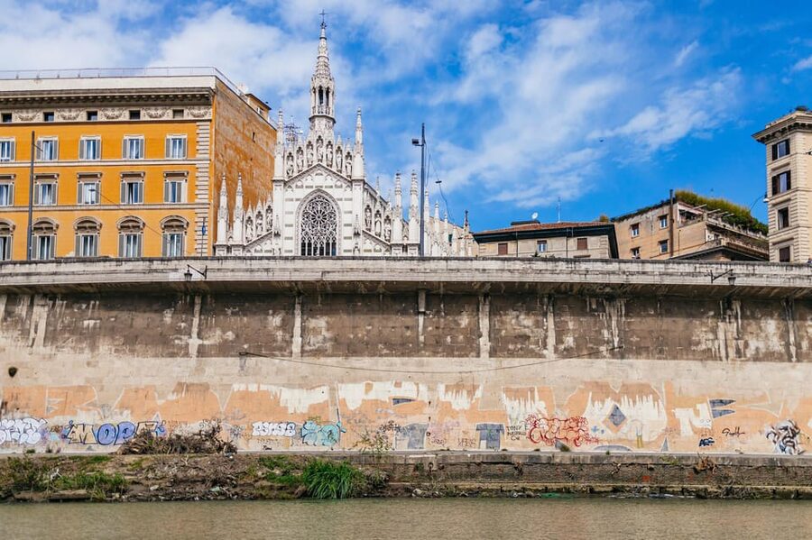 Rome: Tiber River Urban Rafting Tour with Roman Pizza - Is $47 good value for two hours?
