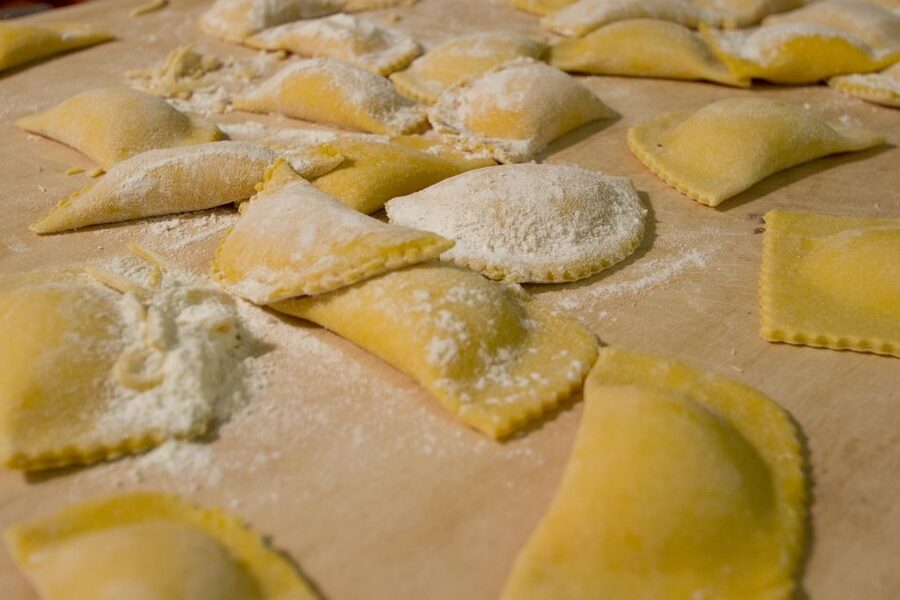 Rome: Traditional Pasta Making Class with Wine & Gelato - How the group choice changes the experience
