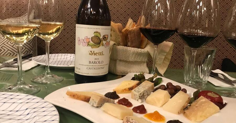 Rome: Trastevere Guided Food and Wine Tour with 20+ Tastings - Starting at Trapizzino near Piazza Trilussa
