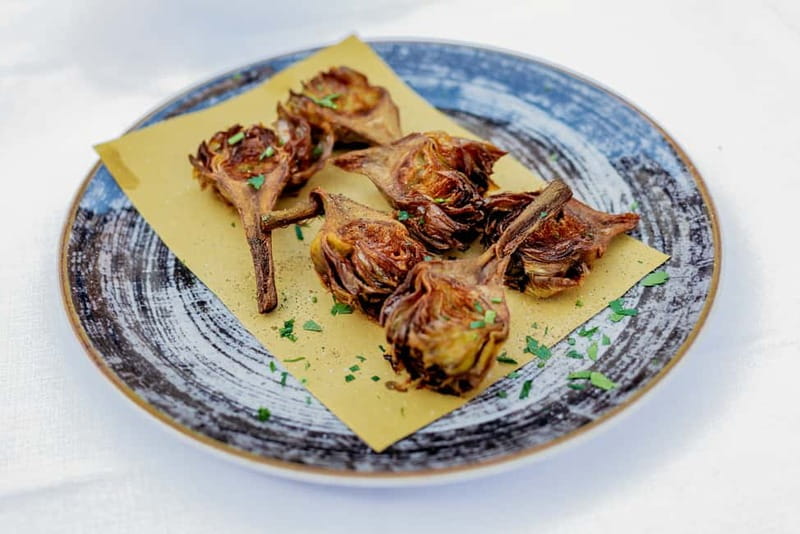 Rome: Trastevere or Jewish Quarter Street Food Tour - Five tastings, wine, beer, and a sweet finish