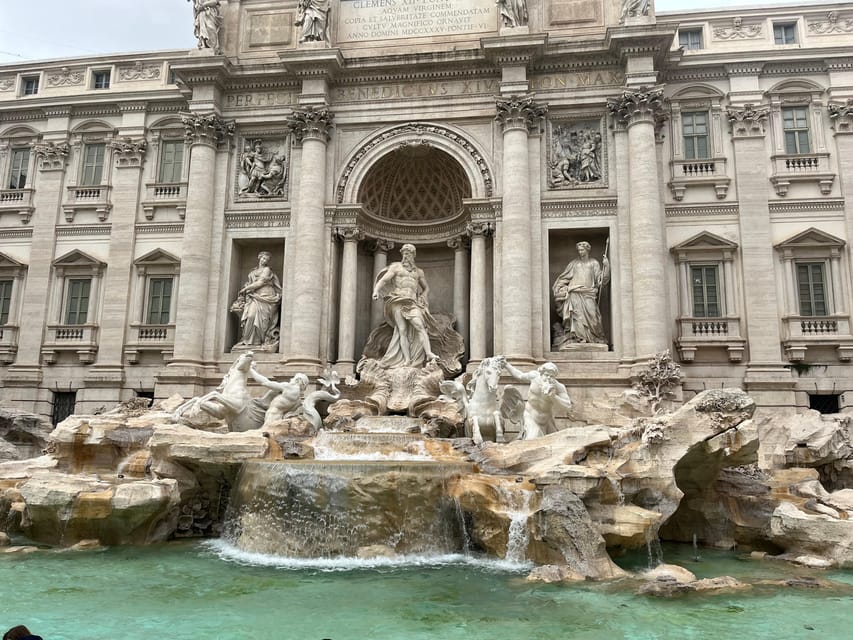 Rome: Trevi Fountain District Underground Tour and Ice Cream - The Domus and the City of Water