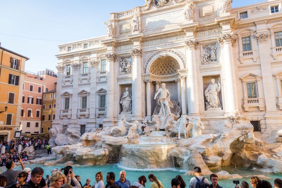 Rome: Trevi Fountain, Spanish Steps & Pantheon Walking Tour - Piazza Colonna and Rome’s layers of power