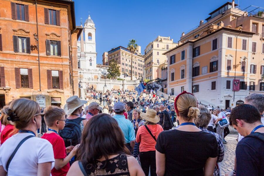 Rome: Trevi Fountain, Spanish Steps & Pantheon Walking Tour - The Trevi Fountain without the coin toss