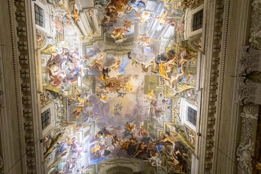 Rome: Under the Moonlight Evening Walking Tour - Who should book this evening walk?