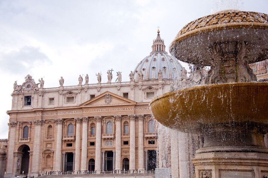 Rome: Vatican Museum & Sistine Chapel Skip-the-Line Entry - The Vatican Museums: rooms worth slowing down for