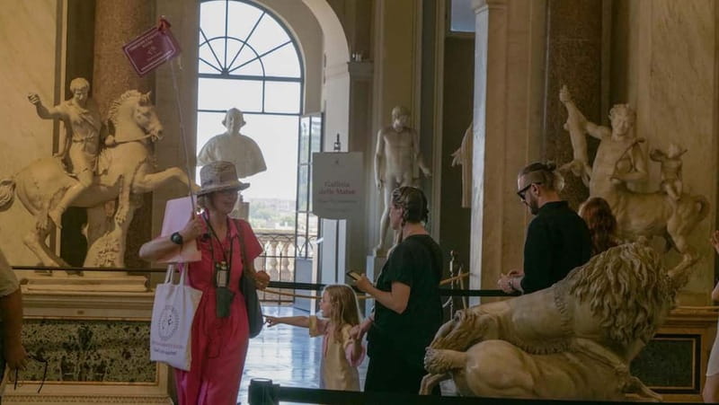 Rome: Vatican Museums and Sistine Chapel Small Group Tour - Raphael Rooms and the School of Athens