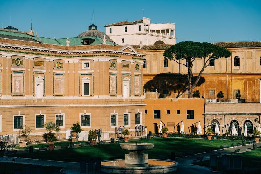 Rome: Vatican Museums and Sistine Chapel Tour - Why a guided Vatican visit helps