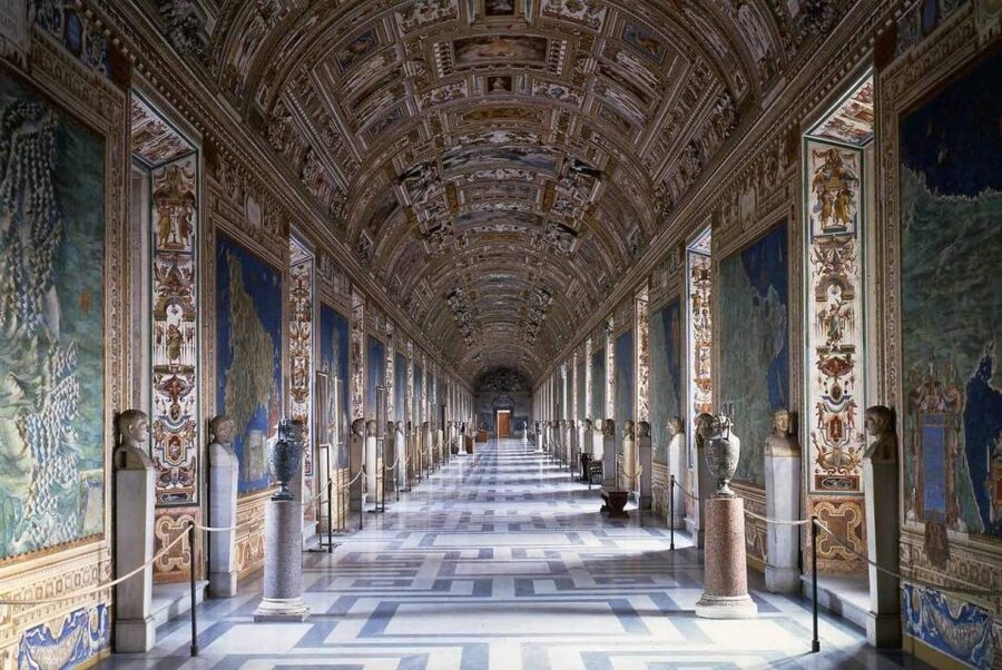 Rome: Vatican Museums and Sistine Chapel Tour with Ticket - Why a guided Vatican tour helps