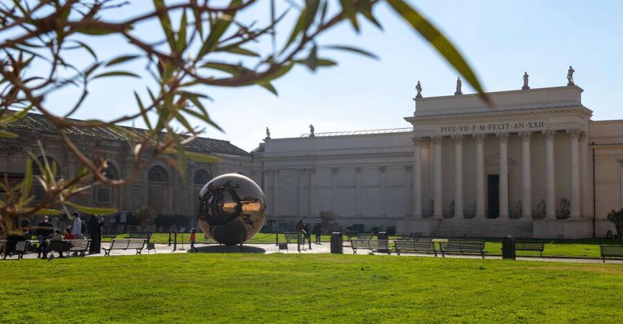 Rome: Vatican Museums, Sistine Chapel, and Basilica Tour - Meeting at Via Germanico 8