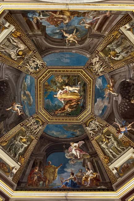 Rome: Vatican Museums, Sistine Chapel, and St. Peter's Tour - Entering St. Peter’s Basilica