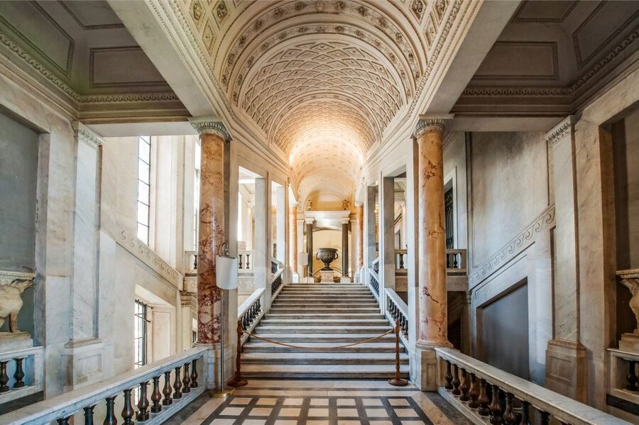 Rome: Vatican Museums & Sistine Chapel Skip-The-Line Ticket - The Gallery of Tapestries and Gallery of Maps