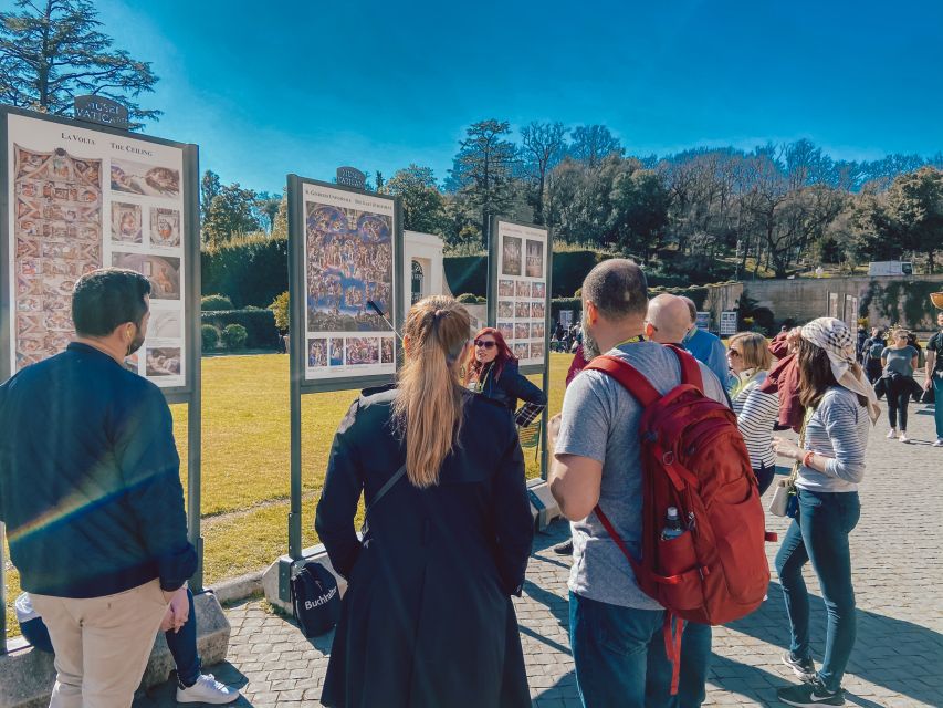 Rome: Vatican Museums & Sistine Chapel Skip-the-Line Tour - Meeting the guide and getting inside