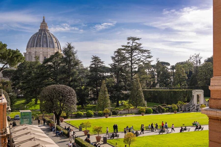 Rome: Vatican Museums & Sistine Chapel Tour with Fast Entry - Pio Clementino and the first ancient treasures