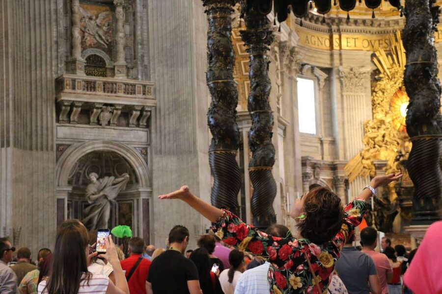 Rome: Vatican Museums & St. Peter's Basilica with Dome Climb - St. Peter’s Basilica: a full hour to look around