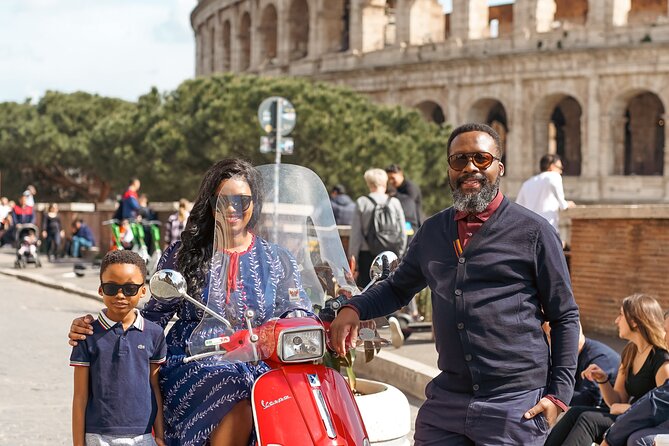 Rome Vespa Scooter Tour with Professional Photographer - Gianicolo Hill: the strongest panorama