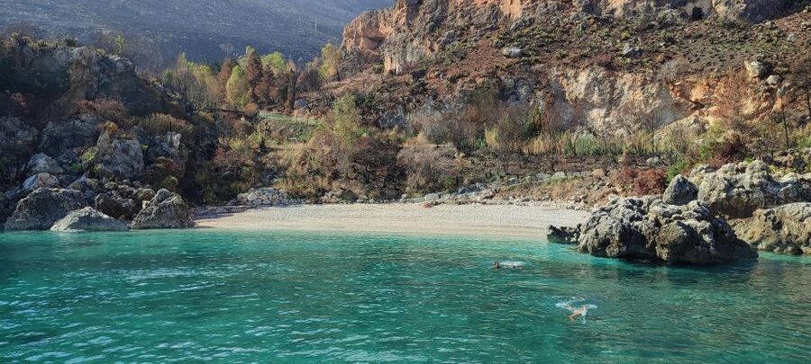 San Vito Lo Capo: Boat Trip with 3 Swimming Stops and Snacks - Why this four-hour cruise works so well