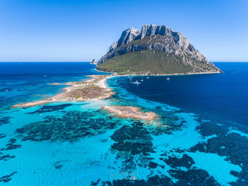 Sardegna: Tavolara Boat Tour with Snorkeling - Timing, comfort, and who should skip it