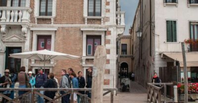 Secret Venice & Gondola Tour