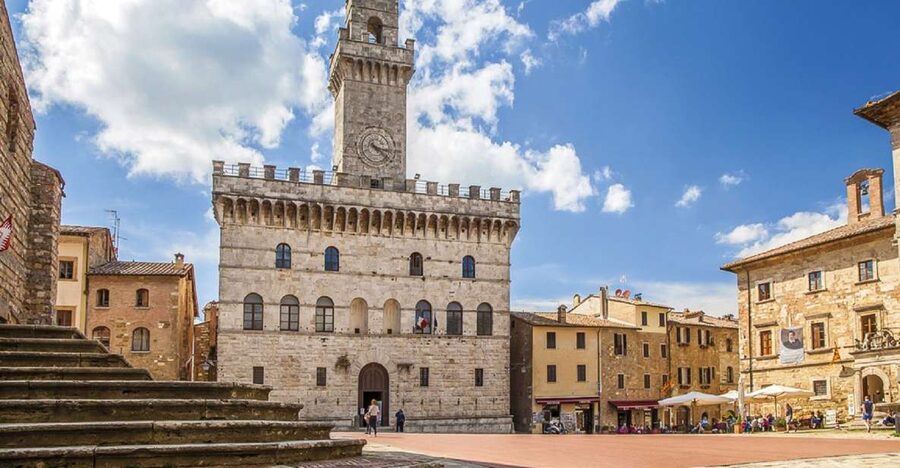 Siena: San Gimignano, Chianti & Montalcino Small-Group Tour - Chianti wine tasting and the optional Tuscan lunch