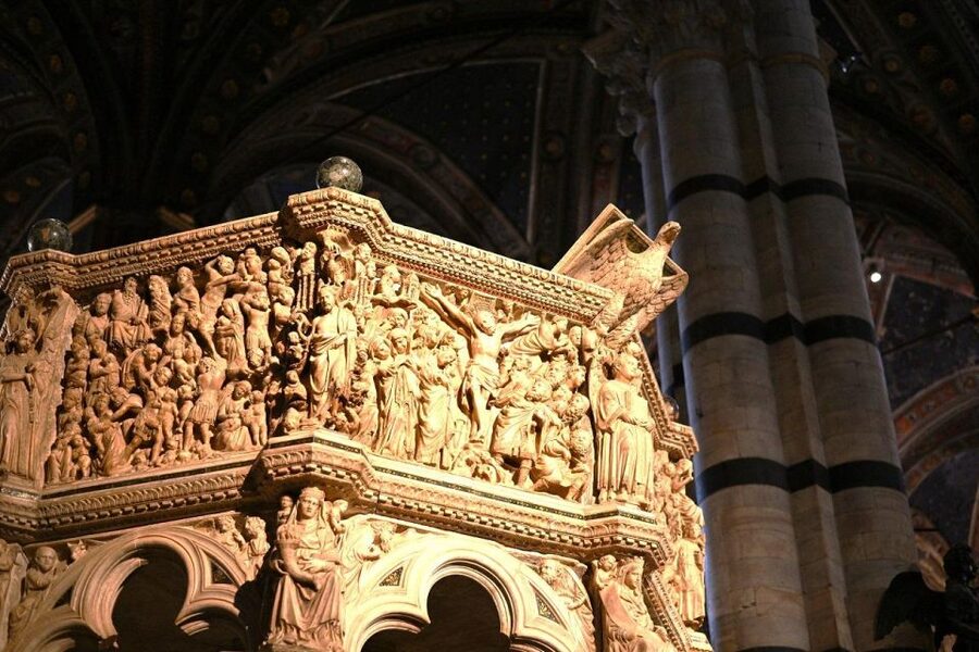 Siena Walking Tour with Cathedral and Crypt & Museum Option - Should you book the Siena Cathedral walking tour?
