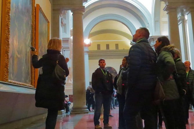 Skip-the-Line Accademia Guided Visit: David Secrets and Beyond - Seeing David without wasting half a morning