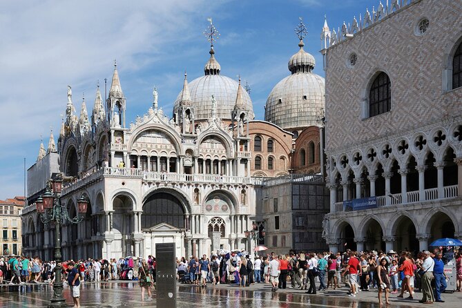 Skip-the-Line: Doge's Palace & St. Mark's Basilica Fully Guided Tour - What the guides add