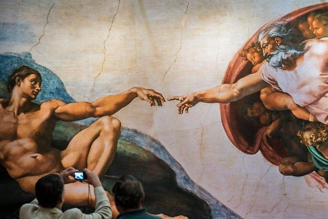 Skip-the-Line Group Tour of the Vatican, Sistine Chapel & St. Peter's Basilica - The guide makes or breaks the three hours