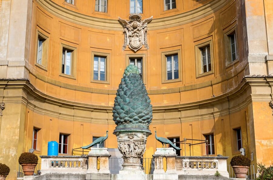 Skip the Line Vatican Tickets with Escorted Entrance - What to see first inside the Vatican Museums