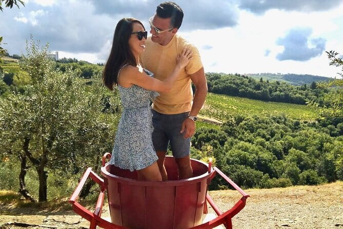 Small-Group Wine Tasting Experience in the Tuscan Countryside - Morning or afternoon departure?