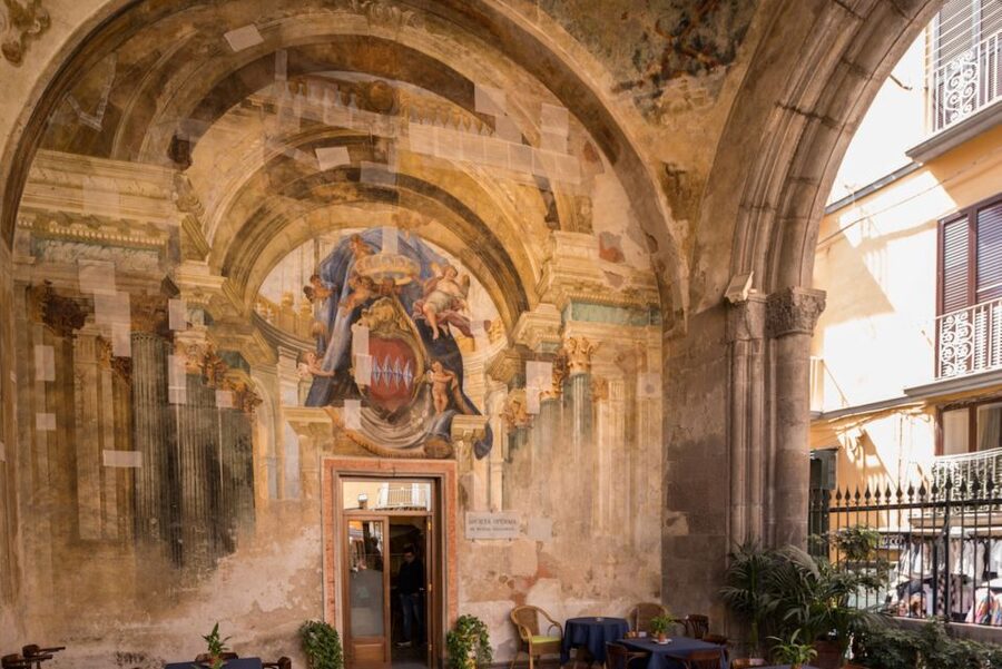 Sorrento: Guided Walking Tour & Limoncello Tasting - Lemon gardens and the tasting at the finish