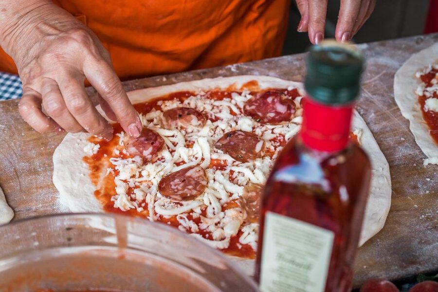 Sorrento: Pizza Making Class at Tirabusciò Cooking School - What the $71 price really covers