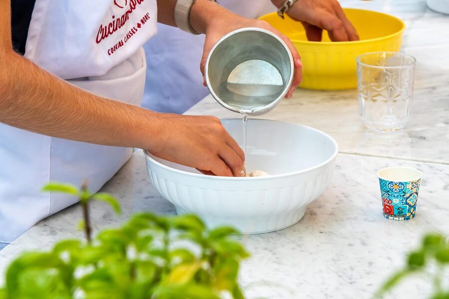 SORRENTO: Pizza School Mastering Neapolitan Delights - Meeting at Vallone dei Mulini and riding uphill