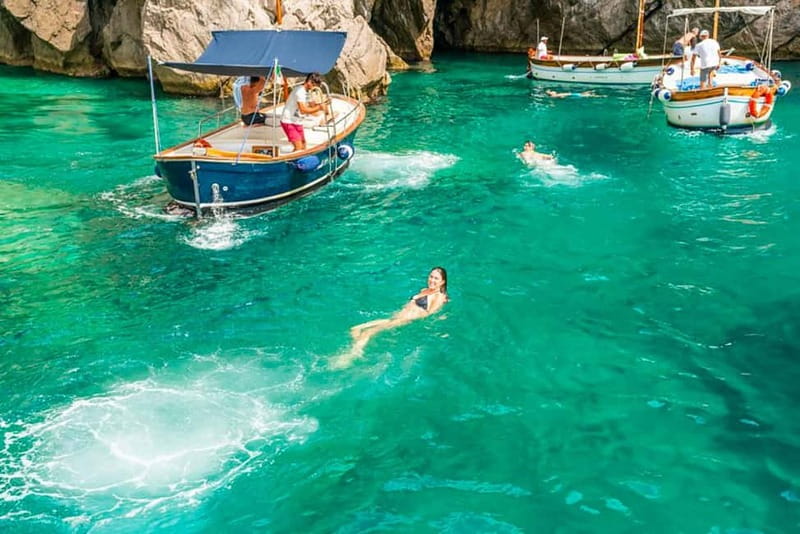 Sorrento: Positano & Amalfi Coast Small-Group Boat Tour - Tordigliano Beach and the ride back