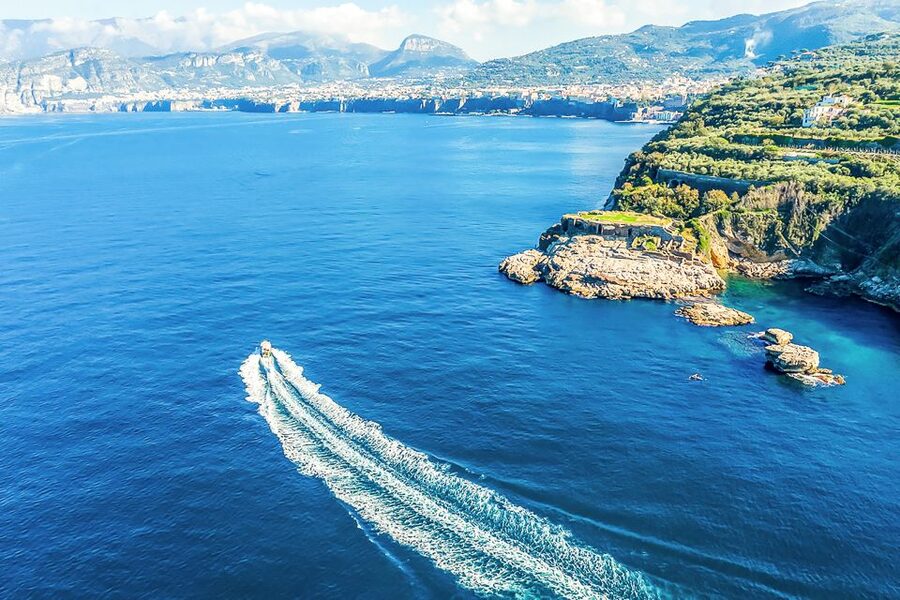 Sorrento: Sightseeing Cruise with Limoncello Tasting - Finding Marina Piccola in Sorrento
