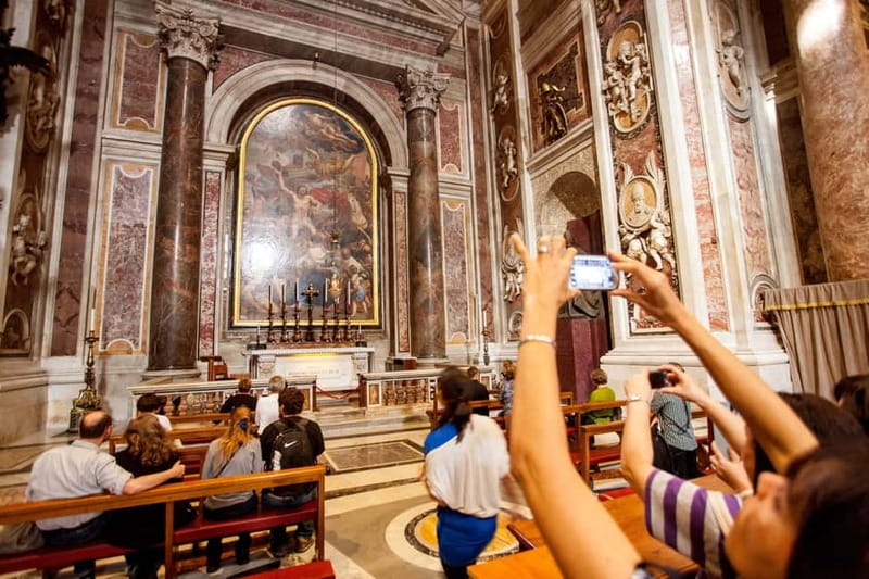 St Peter's Basilica Express Guided Tour with Dome Climb - A realistic two-hour schedule