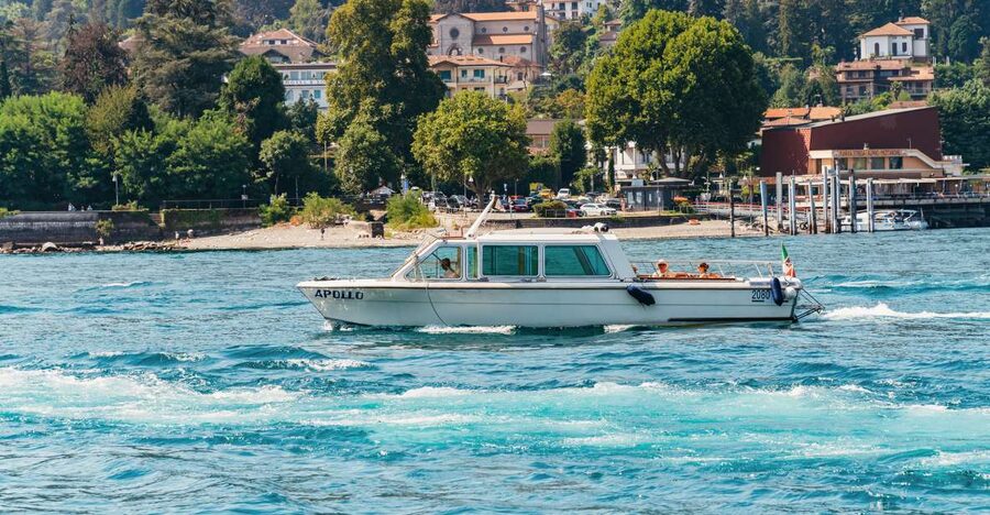 Stresa: 3 Borromean Islands Hop-On Hop-Off Boat Tour - Isola Bella, the grand finale