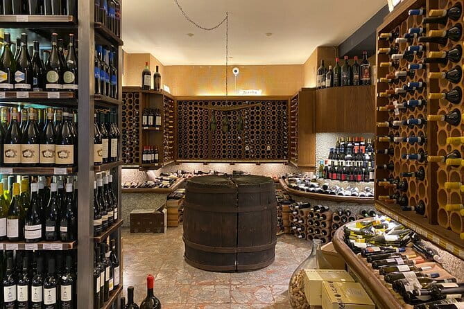 Super Chianti 2 wineries & meat feast @ Dario Cecchini—max 8 pp - A short stroll through Greve in Chianti