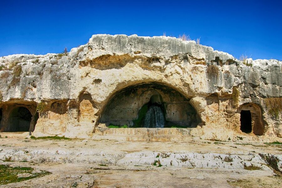 Syracuse: Neapolis Archaeological Park Small Group Tour - Who will get the most from this tour?