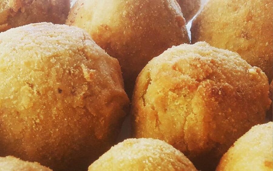 Taormina: Arancino Making Class with Drinks - Shaping the arancini without making a mess