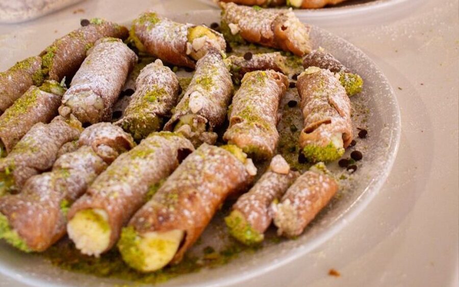 Taormina: Cannolo Cooking Class with Completion Certificate - Should you book the cannolo class?