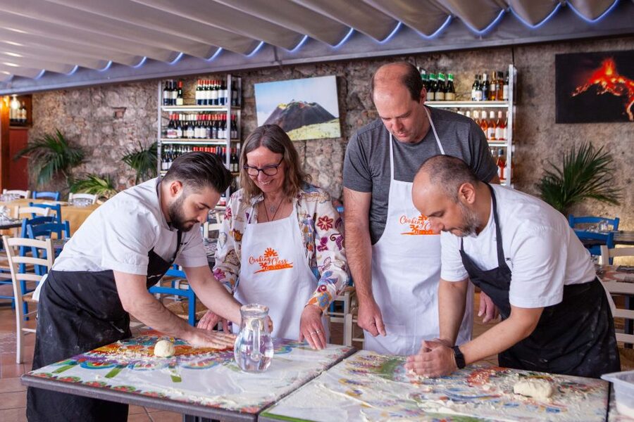 Taormina: Half-Day Pizza Making Class - A pizza class in the heart of Taormina
