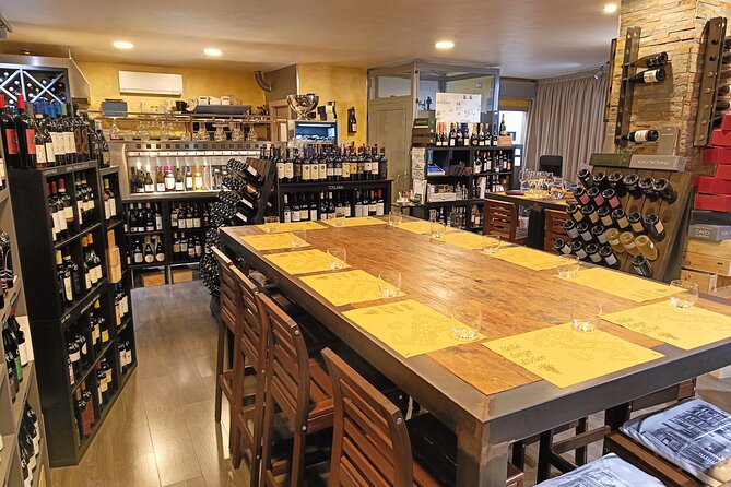 Taste of Lake Como: 4 Wines Paired with Local Cheese Charcuterie - Why the sommelier matters