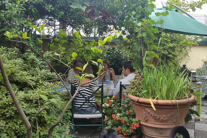 The Secrets to Learn Fresh Pasta and Tiramisù in a Glam Home - Making pasta in an elegant Milan home