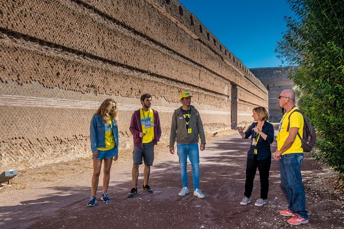 Tivoli Full Day Trip from Rome: Hadrian's Villa and Villa D'Este - How the guiding affects the day