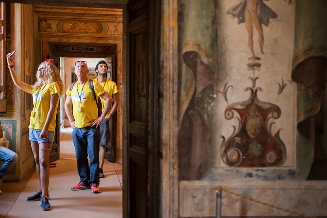 Tivoli Full Day Trip from Rome: Hadrian's Villa and Villa D'Este - Who will get the most from this tour