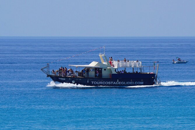 Tour of the Costa degli Dei by boat, 3 hours with aperitif included - What the three hours feel like on board